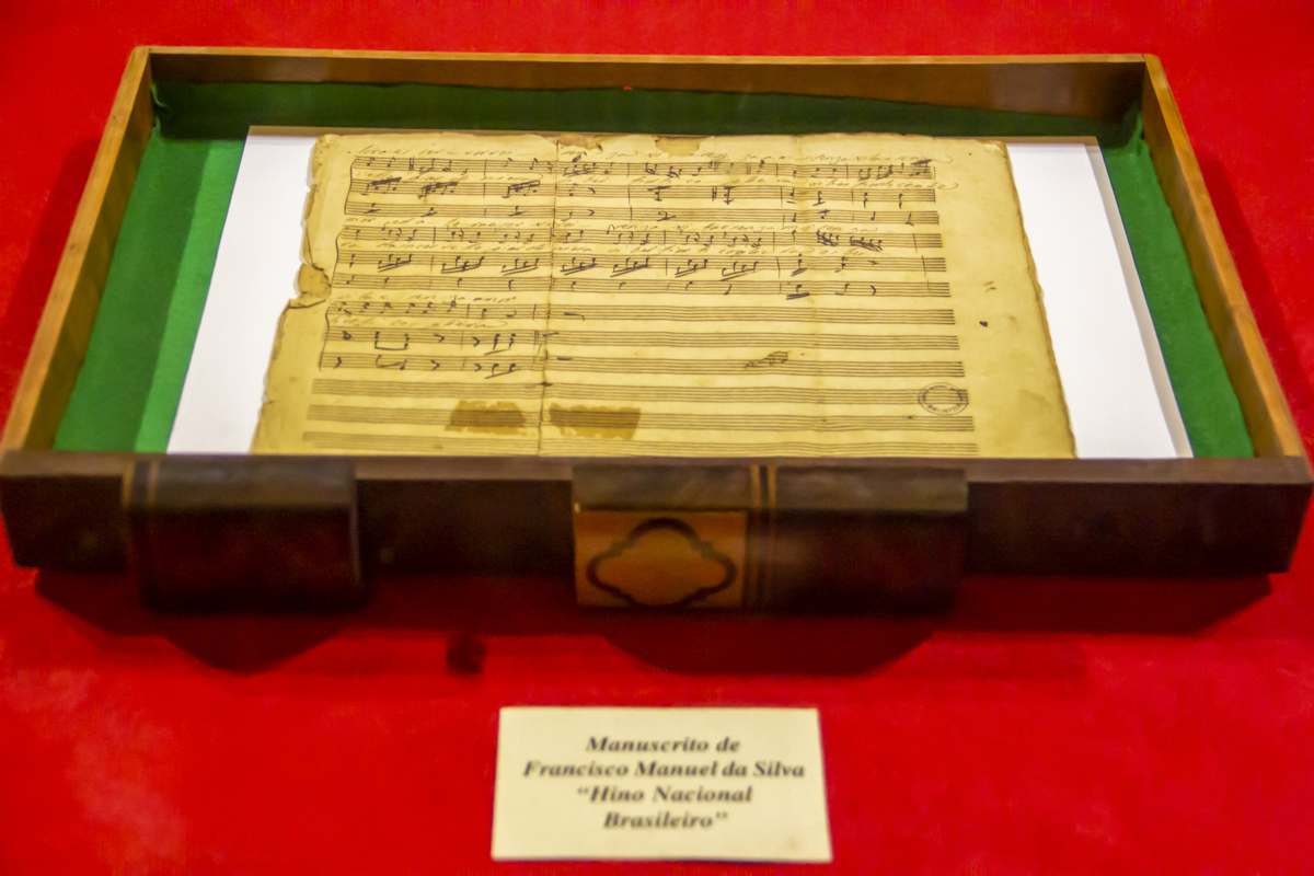 Partituras originais de hinos brasileiros são restauradas
